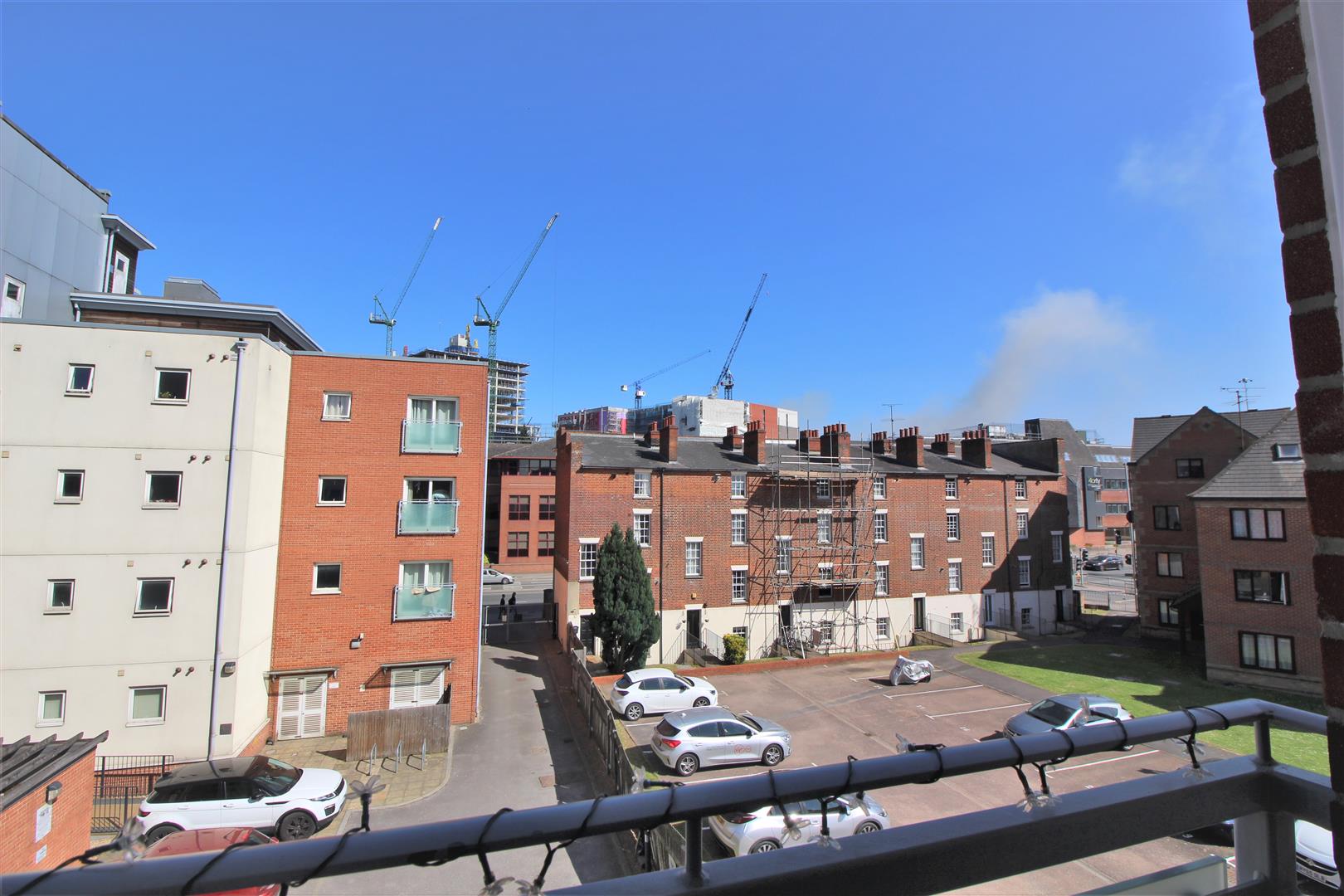 Caversham Road, Reading